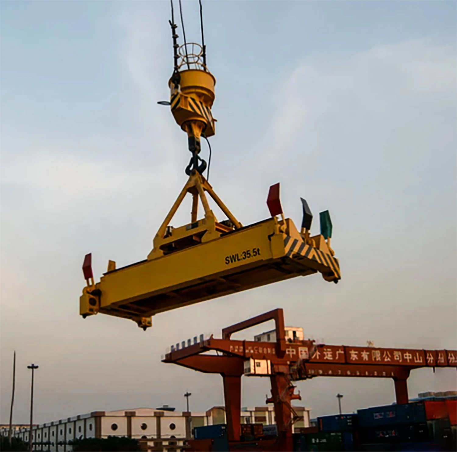 hydraulic rotating container spreader hydraulic rotating container spreader